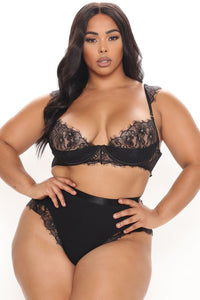 Flirty Cuddles Ribbed Lace 2 Piece Set