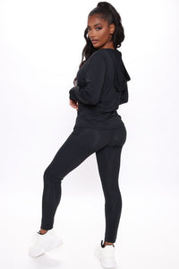 The West Lounge Set With Hood - Black