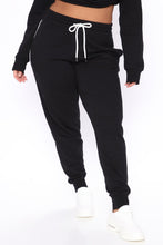 Load image into Gallery viewer, Tennis And Chill Fleece Jogger - Black