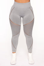 Load image into Gallery viewer, Block Me Active Legging In Infinity  - Heather Grey